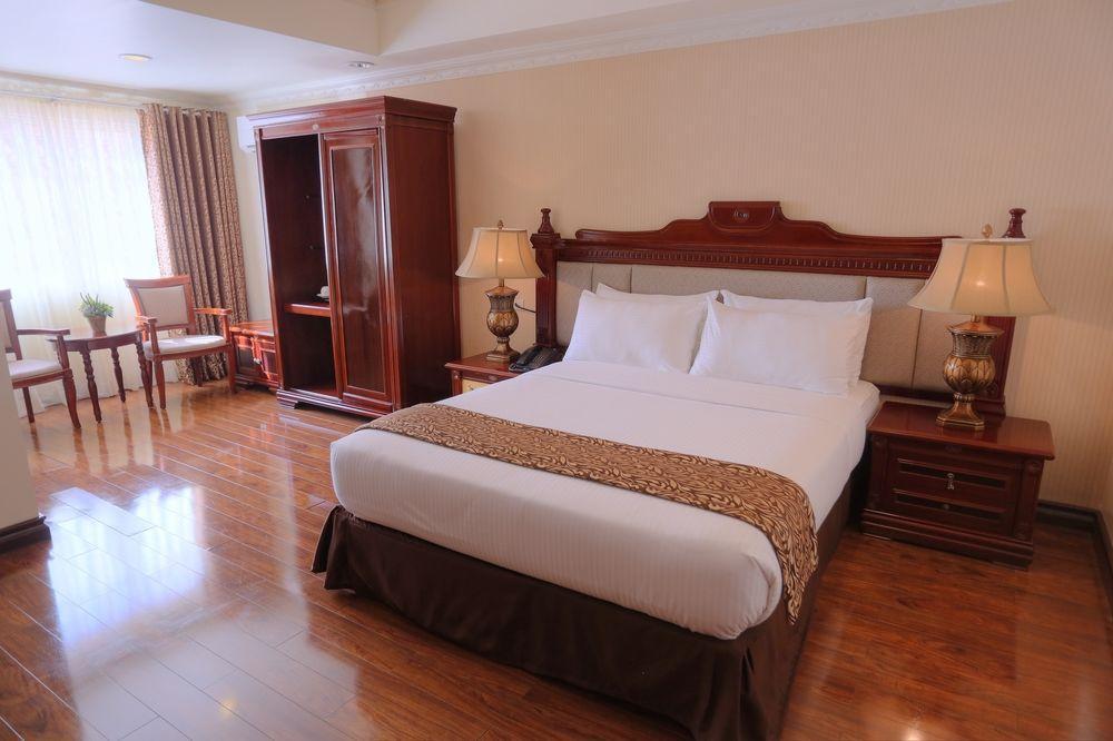 Villa Caceres Hotel Naga  Dış mekan fotoğraf