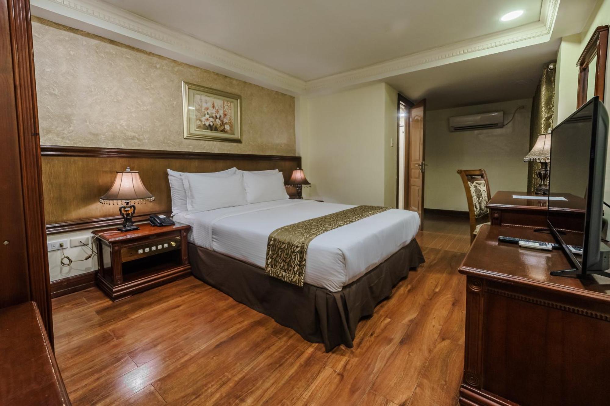 Villa Caceres Hotel Naga  Dış mekan fotoğraf